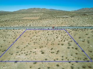 4 Quarry Rd, Apple Valley, CA 92307