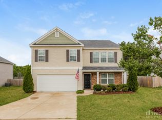 74 Botanical Ct, Bunnlevel, NC 28323