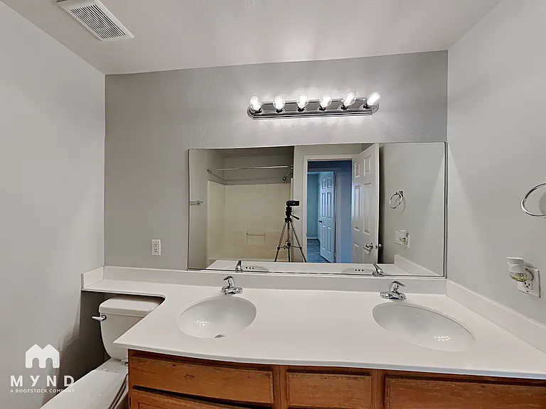 245 Farlin Cir — Photo 32