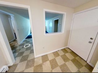 129 Curtis Ave APT 2, Rutland, VT 05701