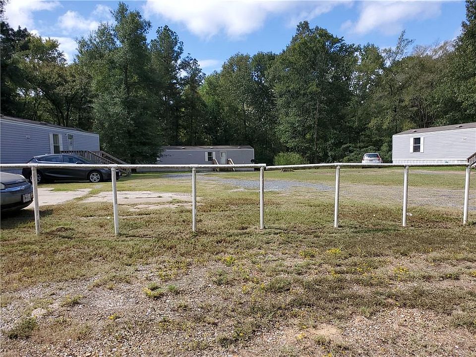 1st image of 1196-1200 Highway 3191