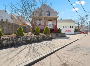 20 Algonquin St, Providence, RI 02907