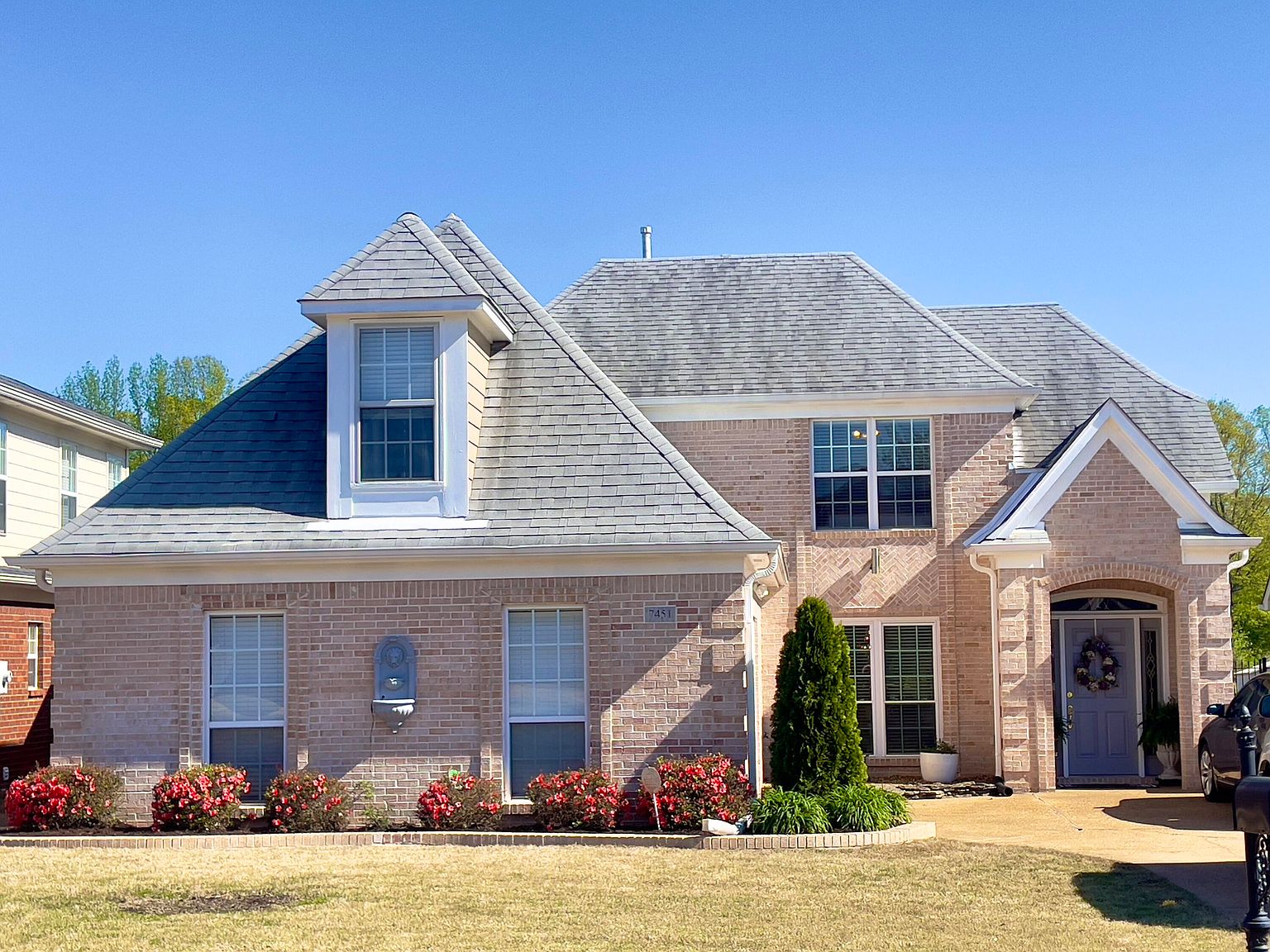 7451 Lauren Ln