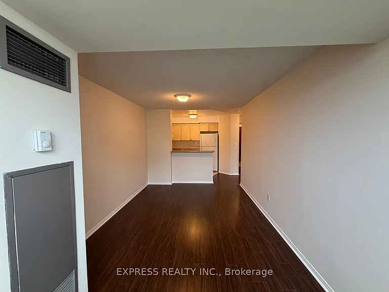 29 Pemberton Ave #1206 — Photo 6