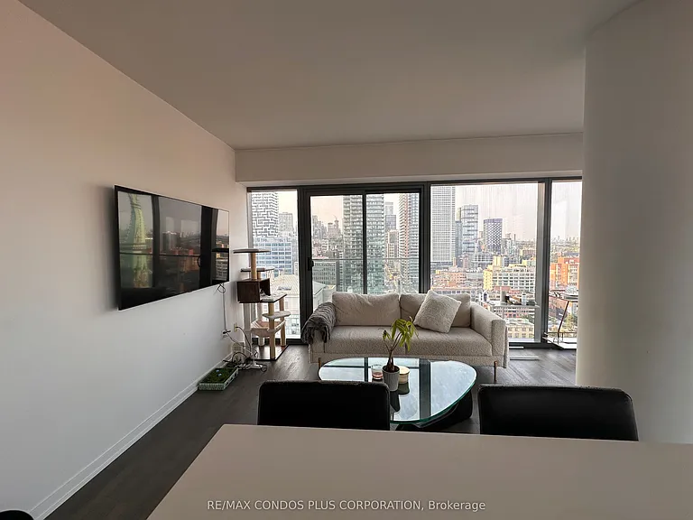 60 Colborne St #2102 — Photo 4