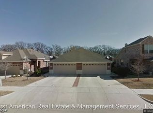 1426 Ravenwood Dr, Mansfield, TX 76063