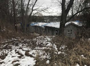 18 Dorland Ave, Poughkeepsie, NY 12603