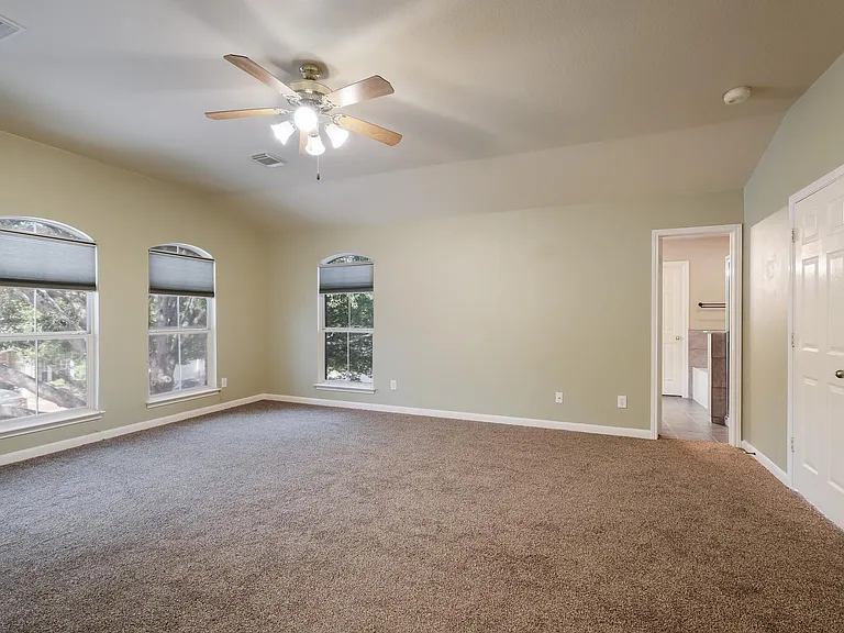 13611 Ashley Oaks — Photo 11