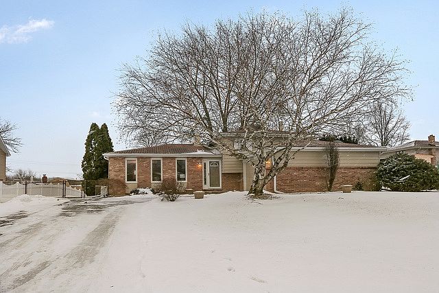 1st image of 12033 Venetian Way