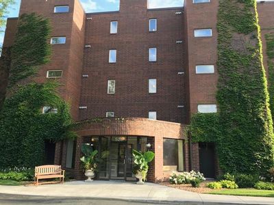 520 Indian Mound St E Unit 2-C, Wayzata, MN, 55391