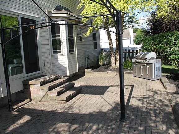 5th image of 5385 Hyde Park Dr