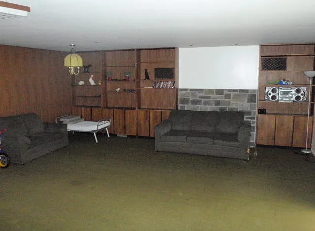 Beautiful home in Ogden for Rent Walking Distance to WSU Tennis Courts — Photo 3