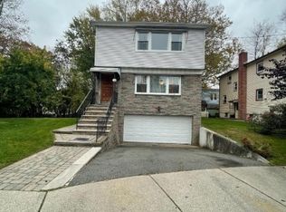 16 Gifford Ct Floor 1, Maplewood, NJ 07040