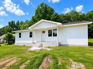 2057 Underwood Rd, Russellville, AL 35654