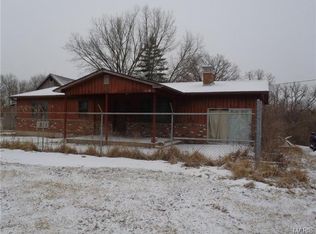 569 Old Colony Rd, Defiance, MO 63341