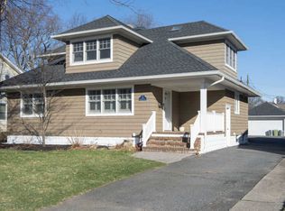 705 Crescent Pl, Sea Girt, NJ 08750