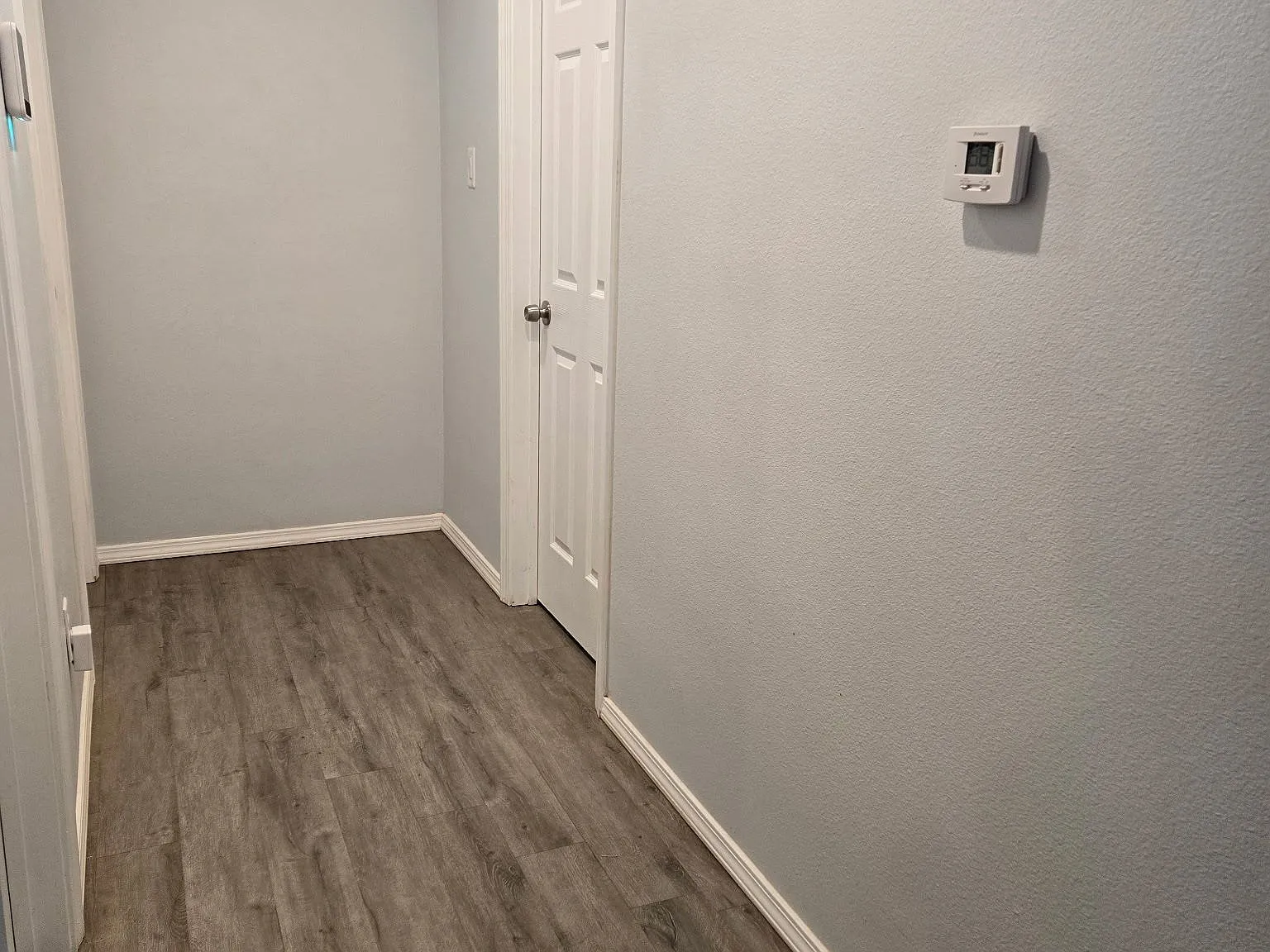 3 bed, 2.0 bath, 2069 sqft, $1,650 — Photo 4