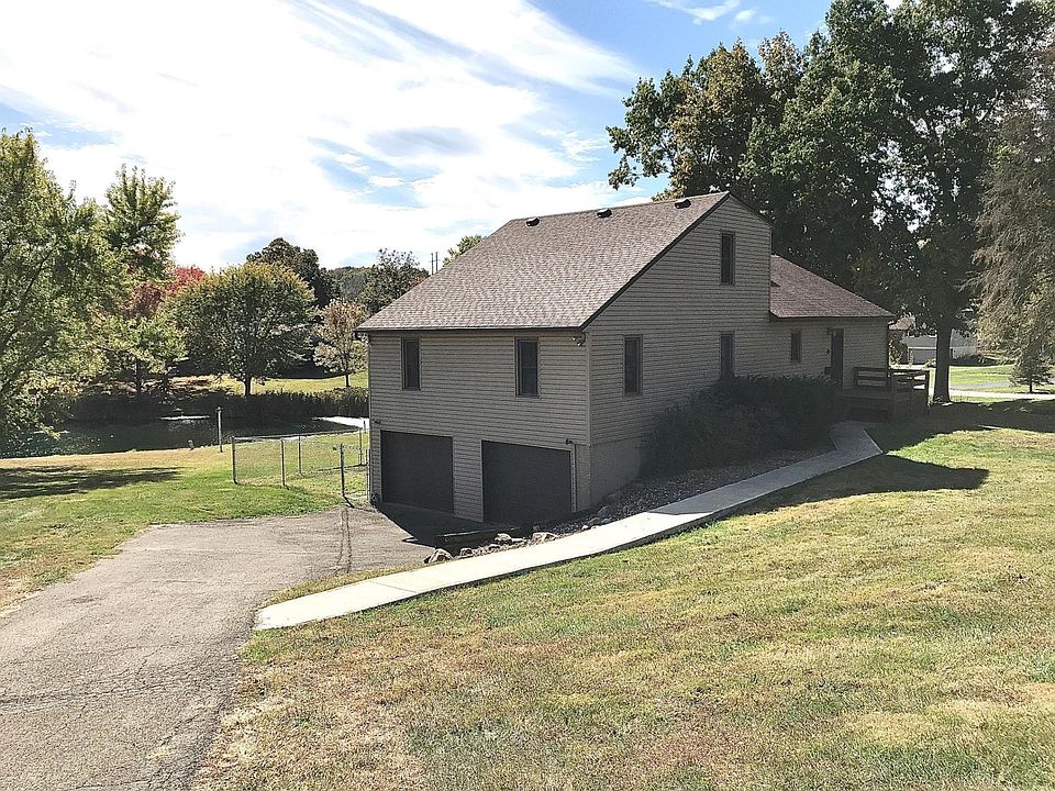 1st image of 138 Dogwood Dr