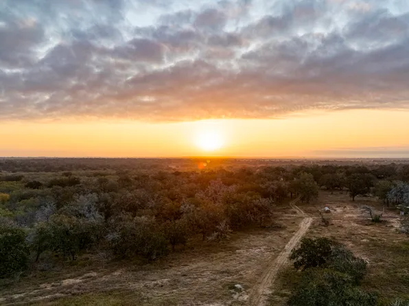 4240 Nockenut Rd LOT A0247, Stockdale, TX 78160