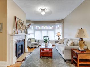 1 Bliss Rd, Newport, RI 02840