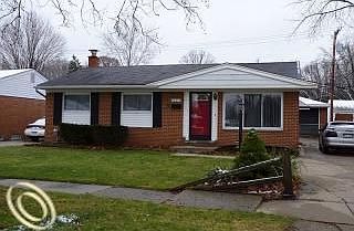 1st image of 34011 Birchwood St