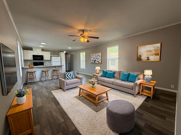 71400 Van Dyke Rd #18