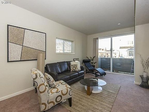 Photo of Demo Unit Actual Unit may vary.