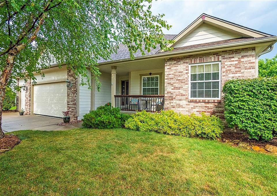 1st image of 1121 Hansen Pl