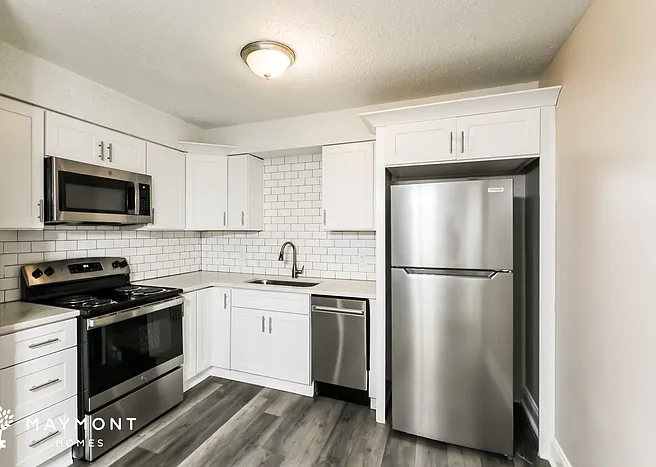5365 Denny Dr — Photo 6
