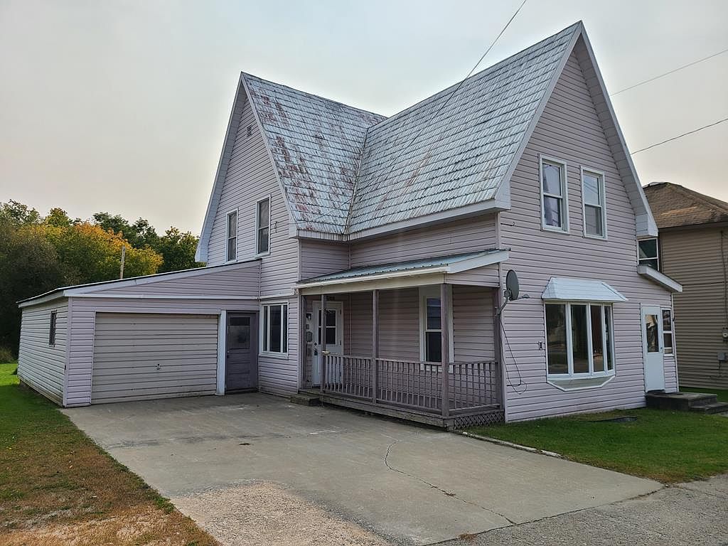 32 N Main St, Saint Regis Falls, NY 12980 Zillow