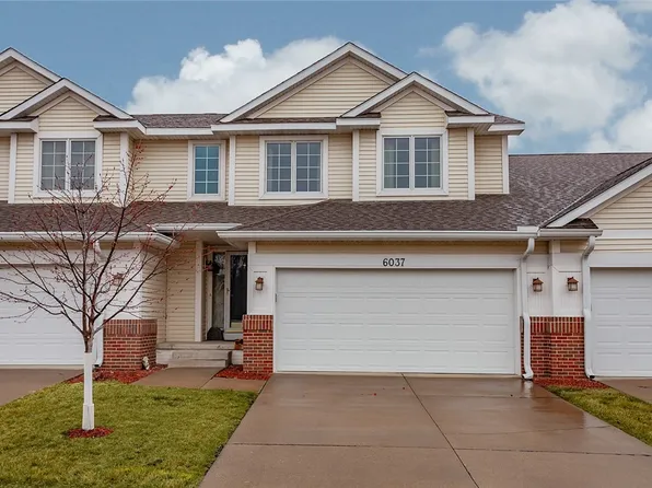 6037 Cottage Dr, Johnston, IA 50131