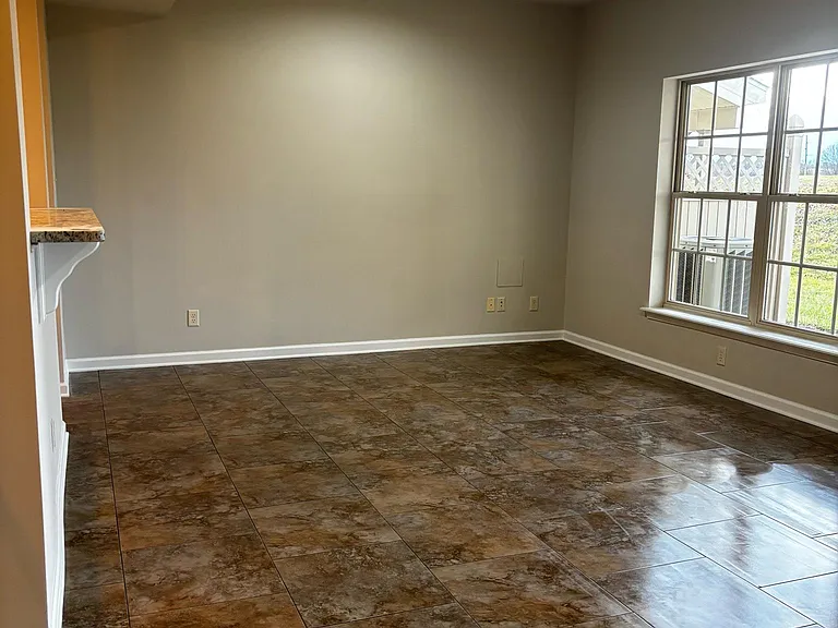 3 Delano Dr — Photo 4