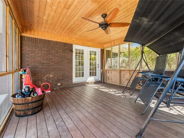 147 Dogwood Dr SE, Calhoun, GA 30701