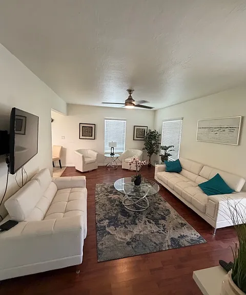 living room from hallway