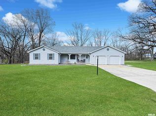 825 N Sunset Dr, Peoria, IL 61604