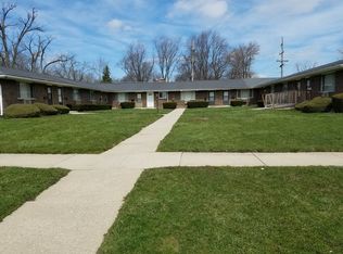2320 20th St APT 5, Zion, IL 60099