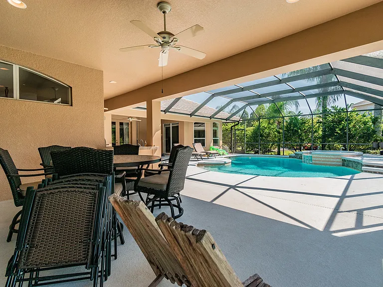 1107 Oxbridge Dr — Photo 61
