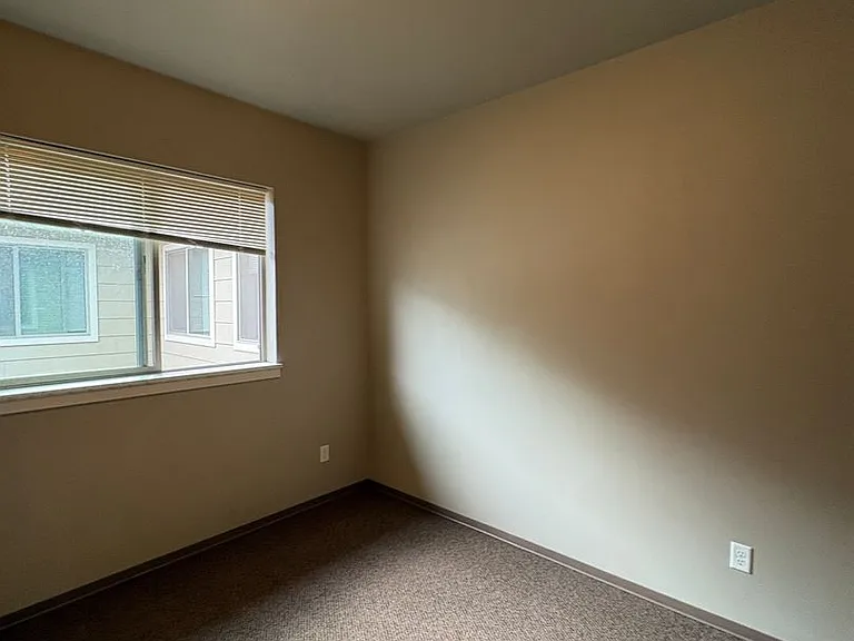 585 E 14th Ave #7 — Photo 20