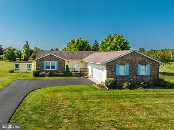 64 Long Creek Dr, Stevensville, MD 21666