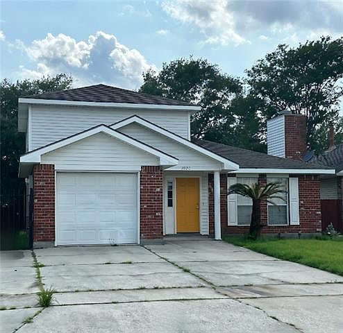 1st image of 3920 E Bamboo Dr