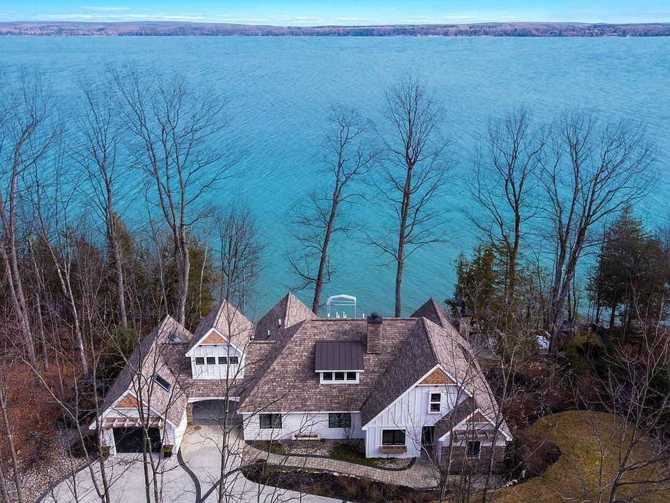 5643 N West Torch Lake Dr, Kewadin, MI 49648 | Zillow