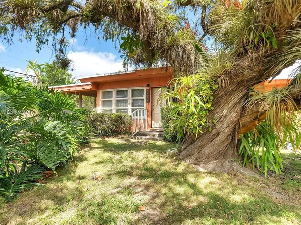 5979 SW 58th Ter, South Miami, FL 33143