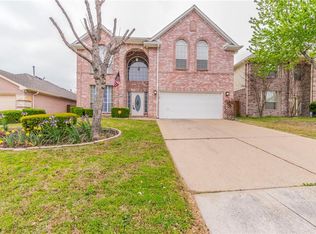 1124 Brevito Dr, Grand Prairie, TX 75052