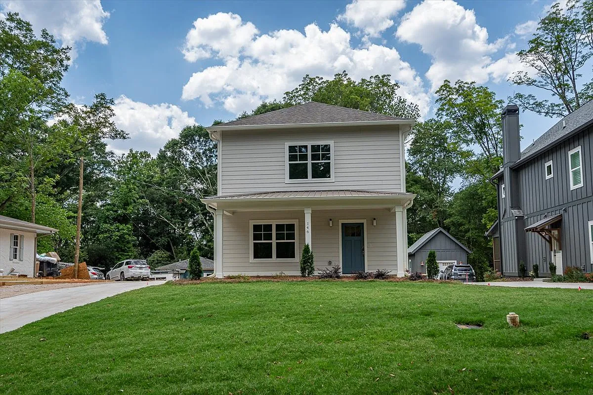 5 bed, 4.5 bath, 2184 sqft, $4,774 — Photo 1