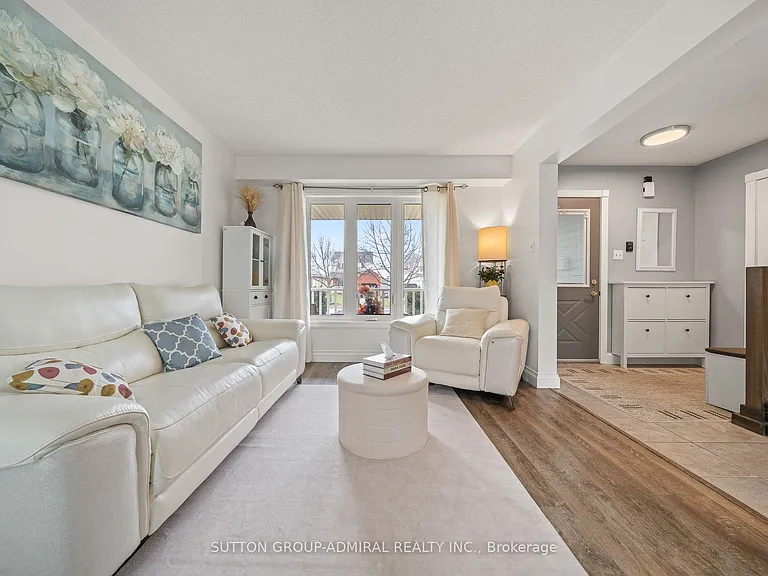 52 Moir Cres — Photo 8