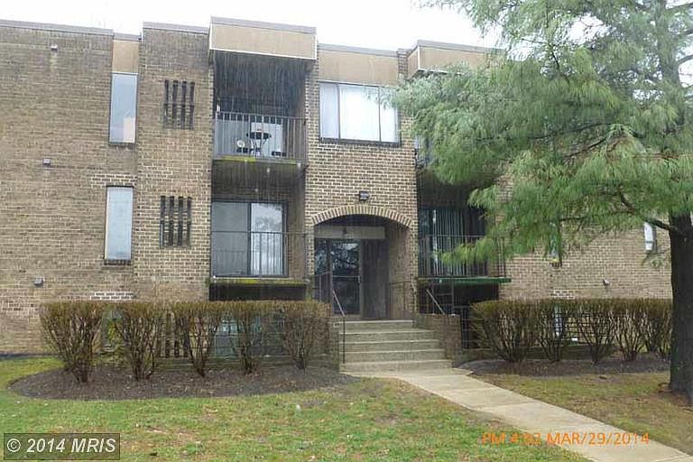 1st image of 10 Silverwood Cir APT 11