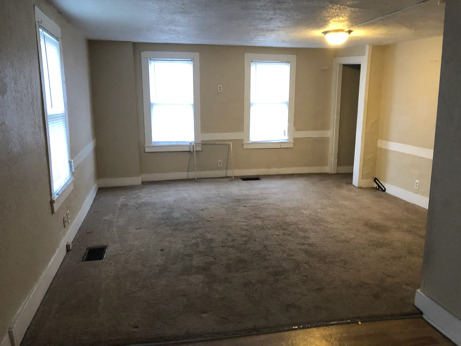 2 bed, 1292 sqft, $1,250 — Photo 4