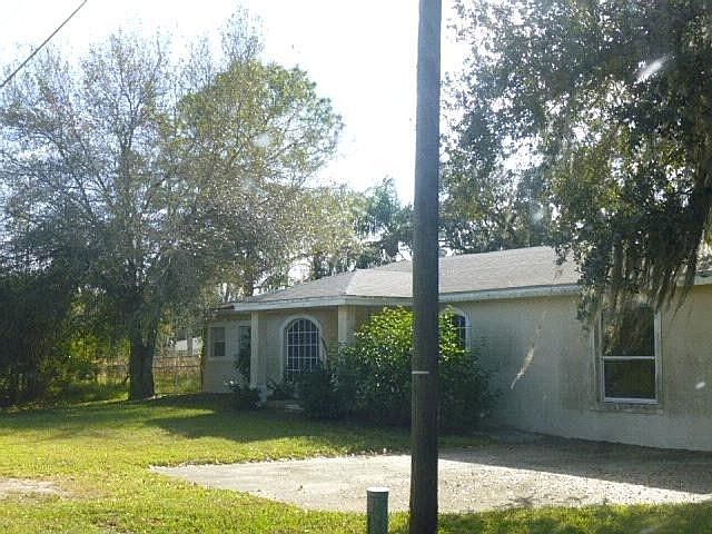 2nd image of 2460 Carter Ln