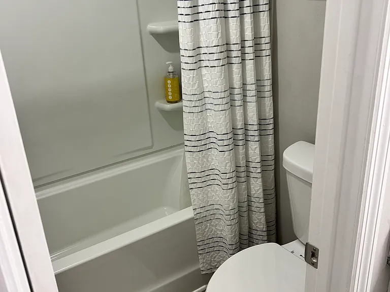 304 Pine Tree Dr #304 — Photo 9