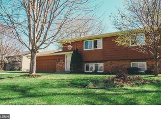 5550 Pascal St, Shoreview, MN 55126